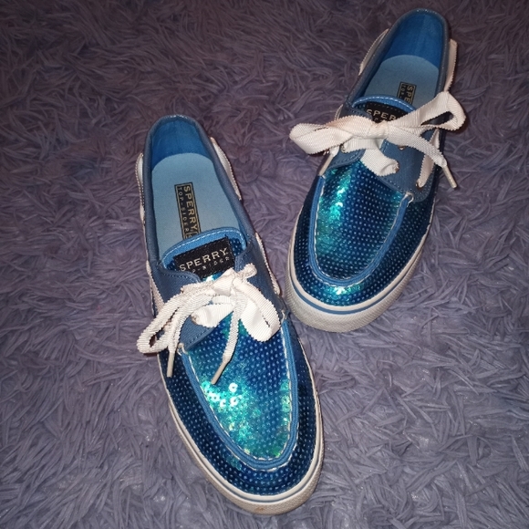Sperry Shoes - 7.5 Sperry Blue Shiny Sequin Boat Shoes 💙